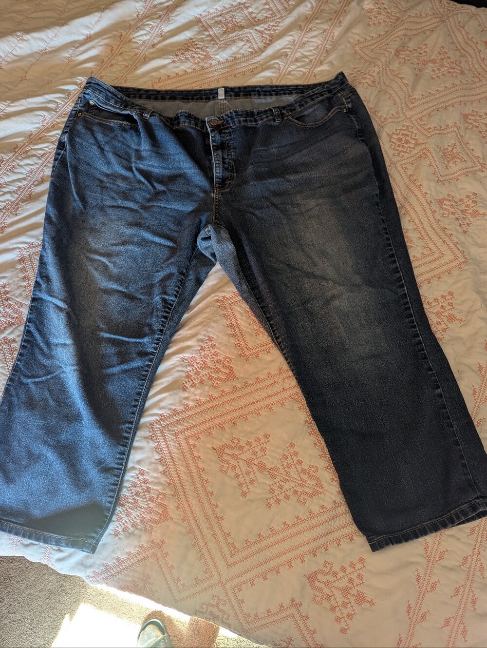 Women's Plus, JLo Cropped Jeans
